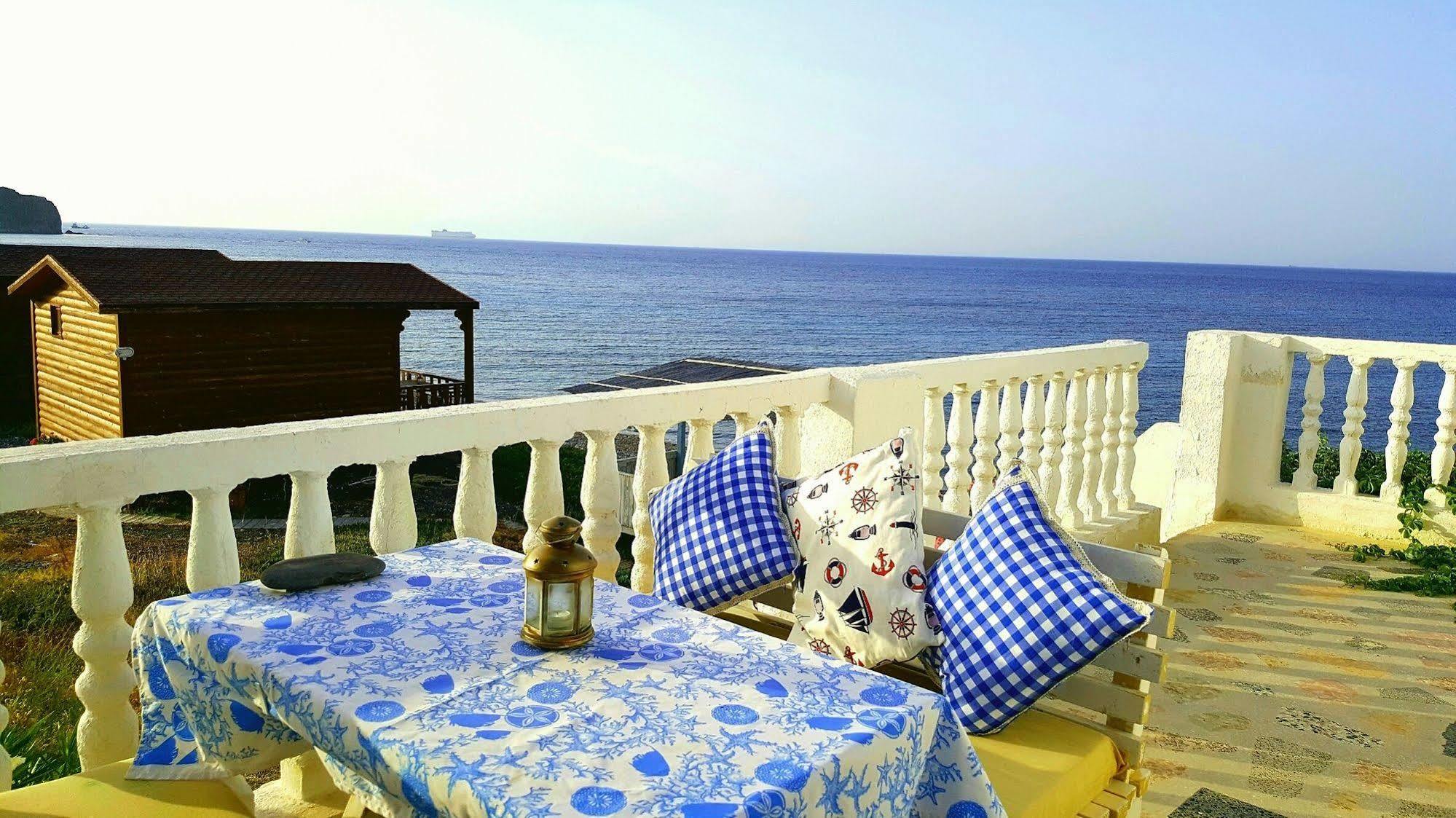 Lipsos Hotel Yeniliman Exteriér fotografie